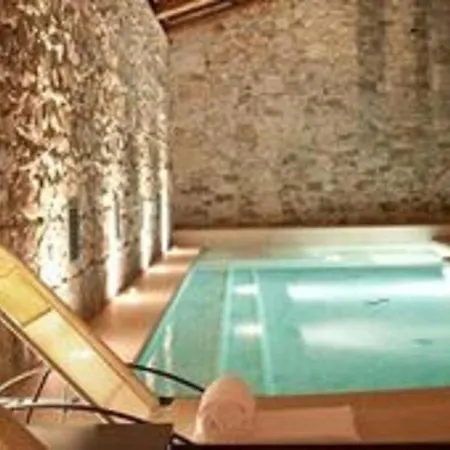 Beautiful Castle In With Indoor Pool *